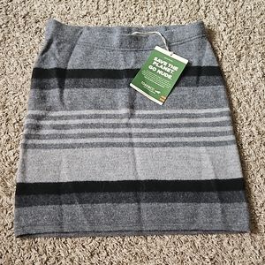 Toad&Co sweater skirt